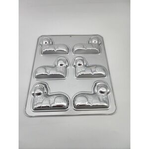 Wilton 1995 Lamb Mini Cake Pan 6 Cavity Aluminum Easter 2105-1273 Silver